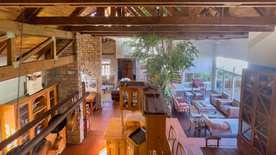 To Let 5 Bedroom Property for Rent in Southern Cross Western Cape